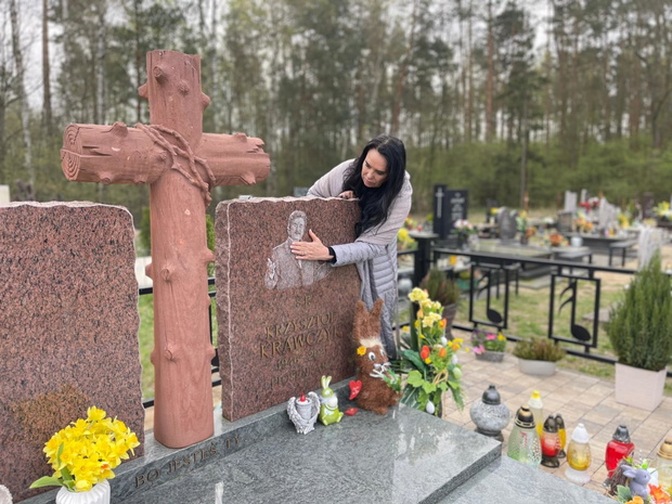 Nowe zdjęcia grobu Krzysztofa Krawczyka