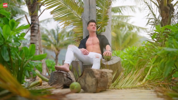 Bartek z Hotelu Paradise