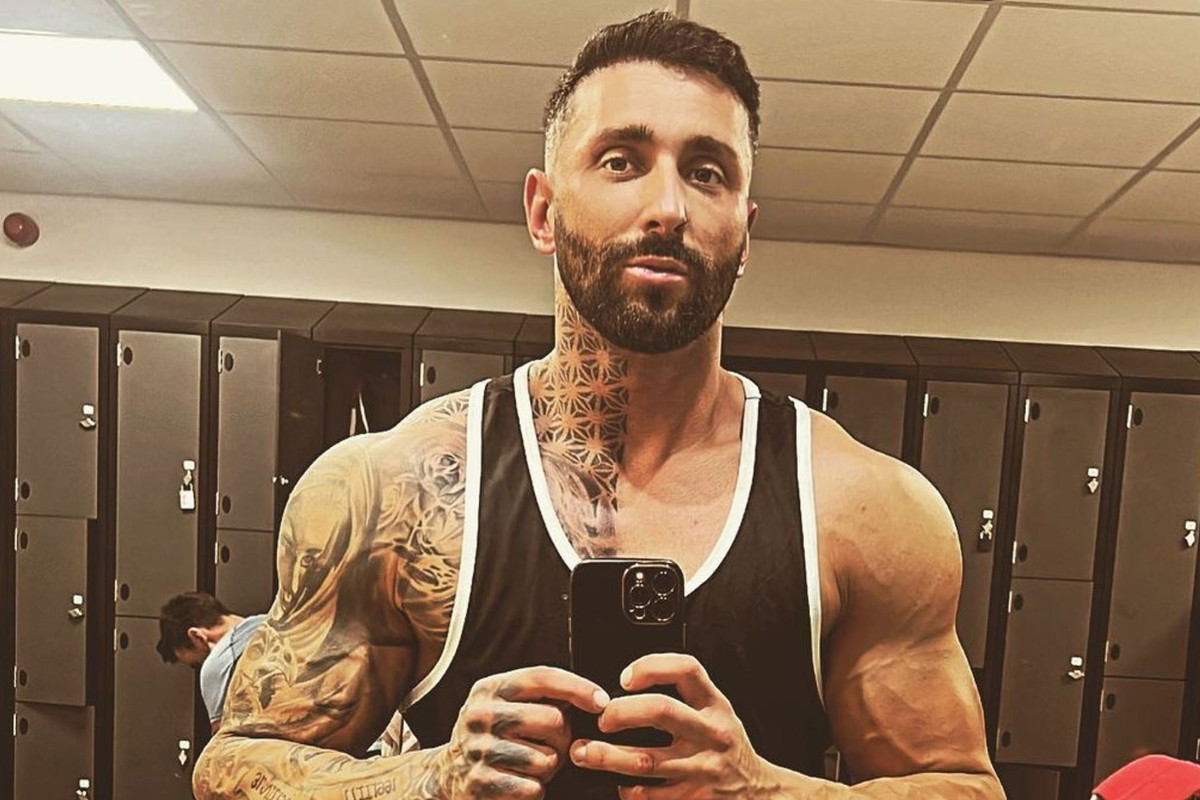 Dan z Love Island