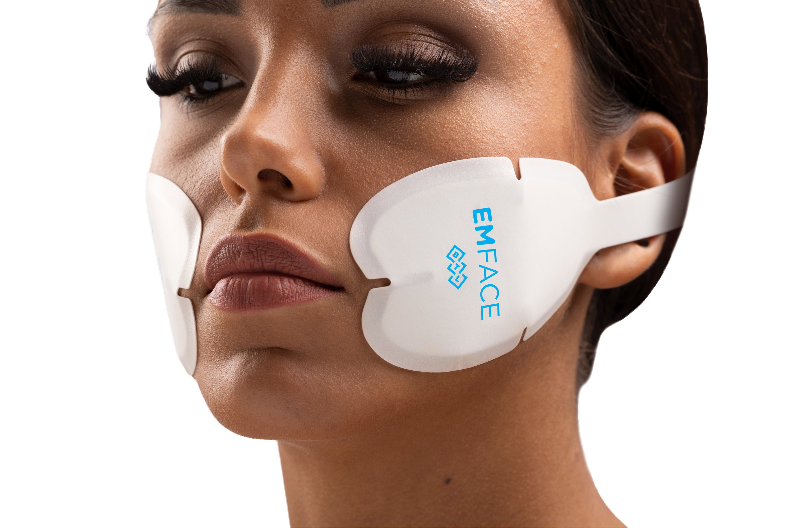 Emface_PIC_Model-3651_ENUS100