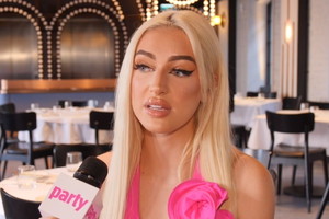 Caroline Derpieński otwiera szkołę dla modelek