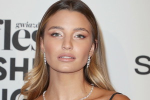 Julia Wieniawa zdaje prawo jazdy