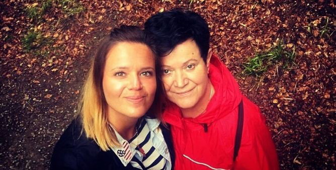 Agnieszka ze "Ślubu..." z mamą, wideo