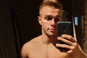 blondino o fame czy shame