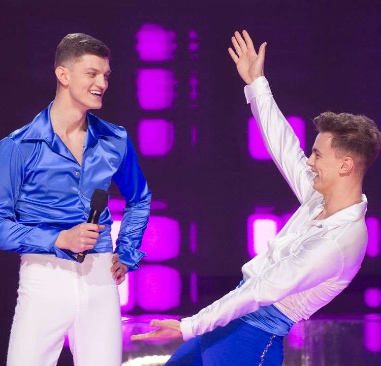 Bracia Jonkisz w "Dance Dance Dance"