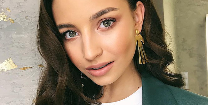 Julia Wieniawa wideo