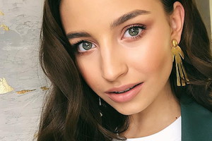 Julia Wieniawa wideo