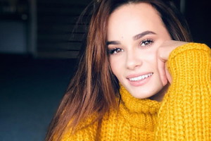 Natalia Szroeder beta video