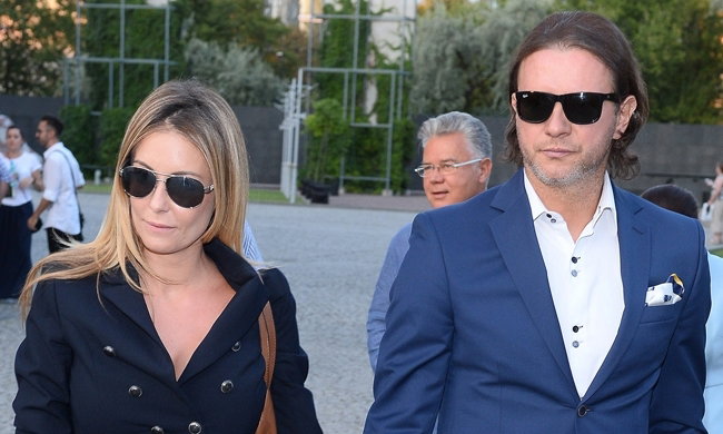 Małgorzata Rozenek i Radosław Majdan na premierze książki Wiktora Krajewskiego