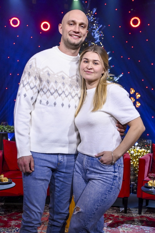 Klaudia i Valentyn z Rolnik szuka żony na planie świątecznego odcinka
