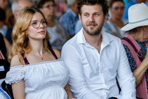 Izabela Banaś, Antoni Królikowski