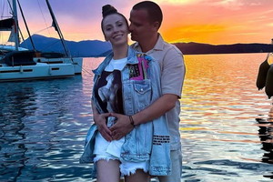 Marcin Hakiel, Dominika