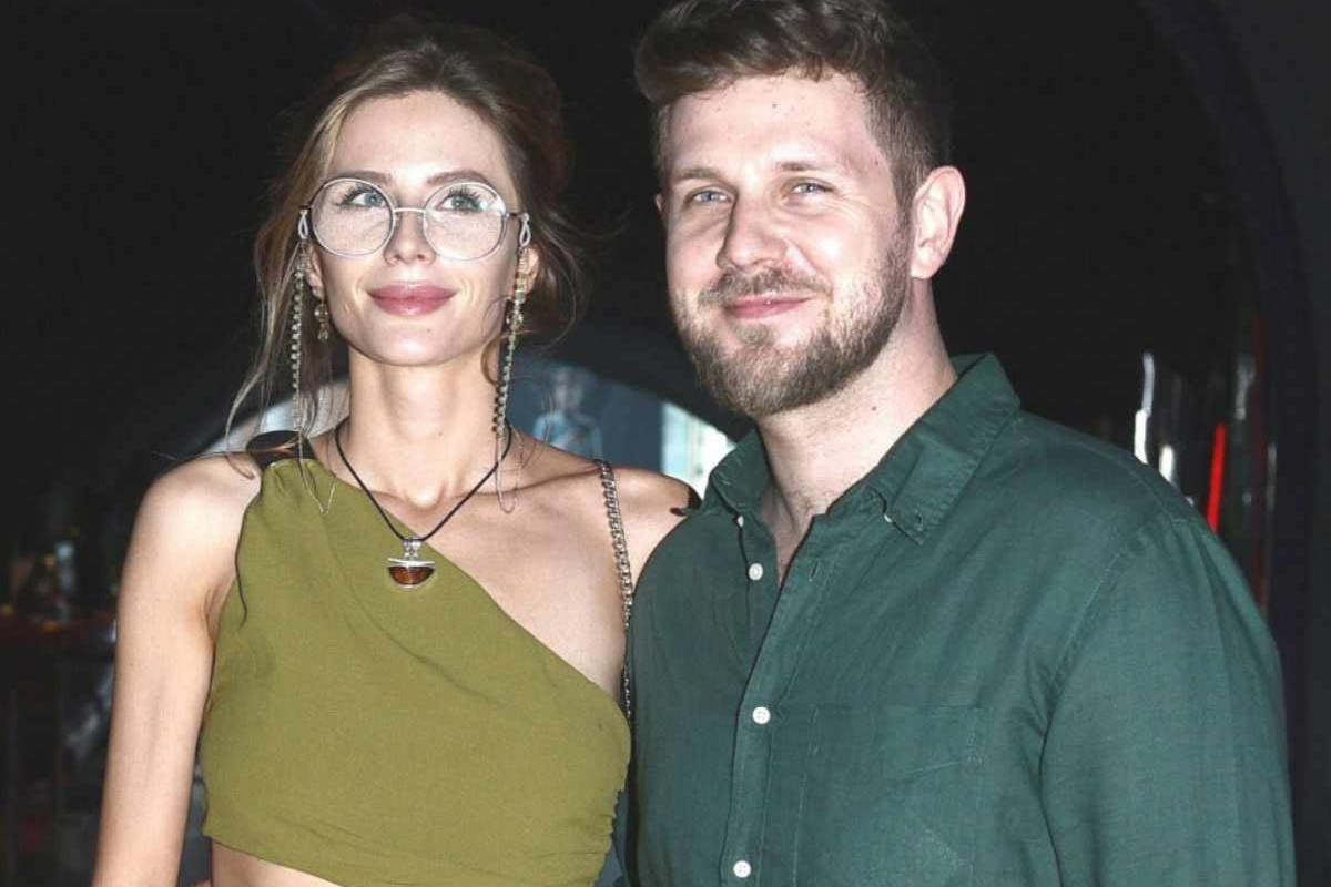 Jak rozpoczął się związek Antoniego Królikowskiego i Izabeli? Co wiemy o ukochanej aktora?