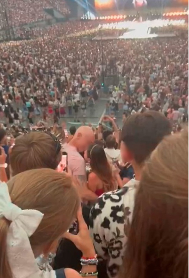 Zaręczyny na koncercie Taylor Swift