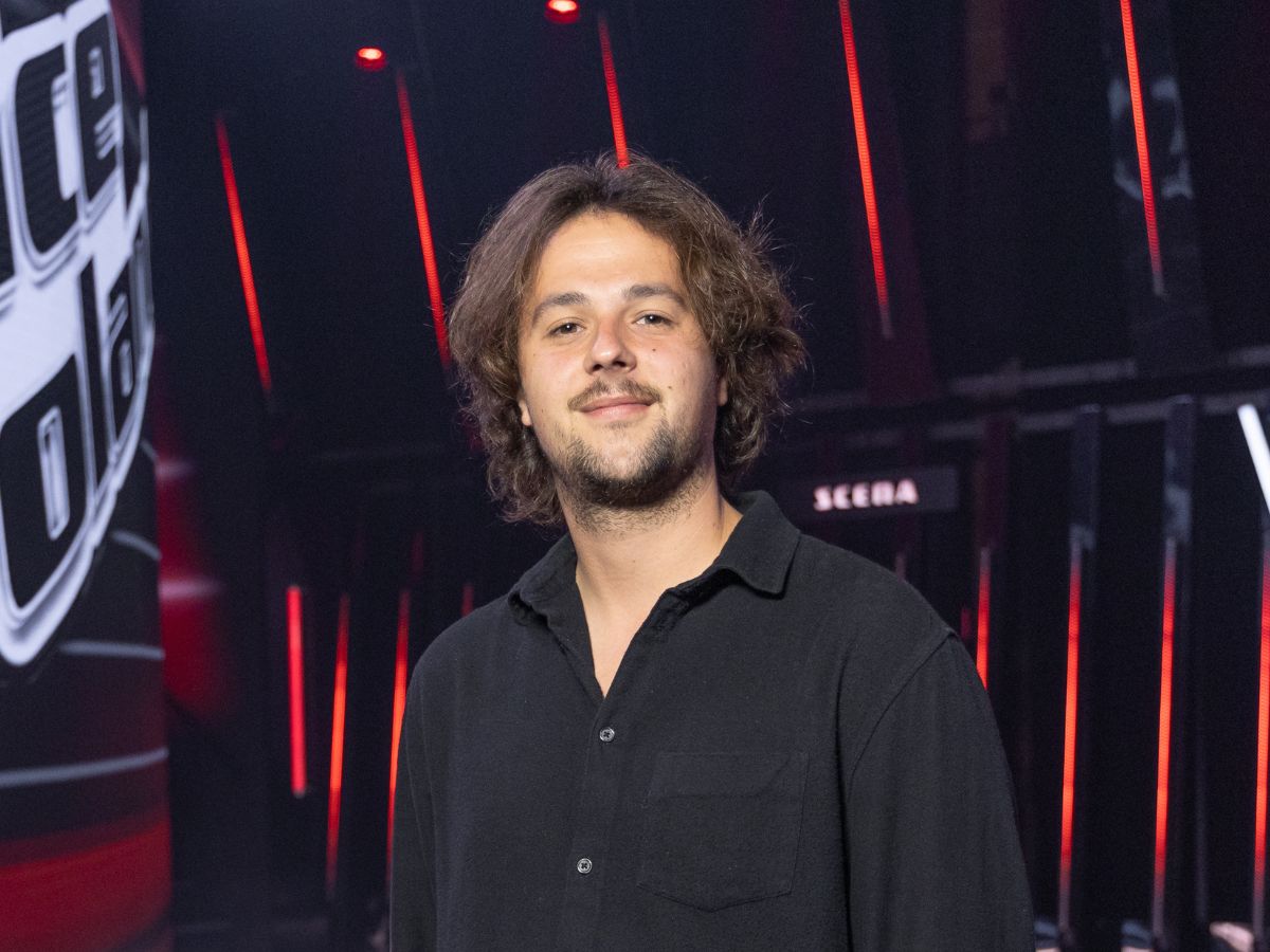 Zaśpiewał "Dziwny jest ten świat" Niemena, a jurorom opadły szczęki. Ten występ przejdzie do historii "The Voice of Poland" fot. Natasza Młudzik, Arsen Petrovych, Krystian Szczęsny/TVP