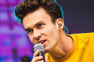 Kim jest Albert Černý?