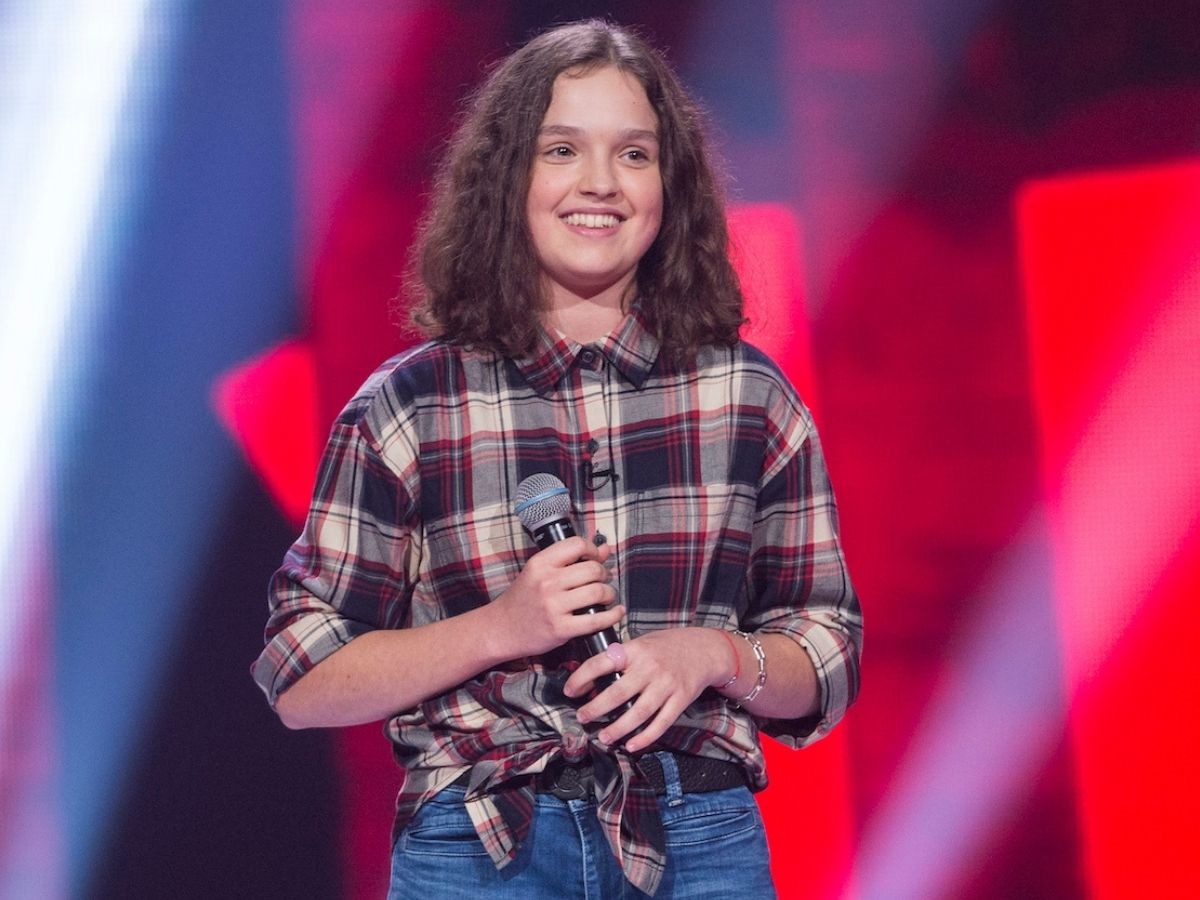 Pola Kuderska, córka perkusisty Myslovitz, na planie The Voice Kids 5