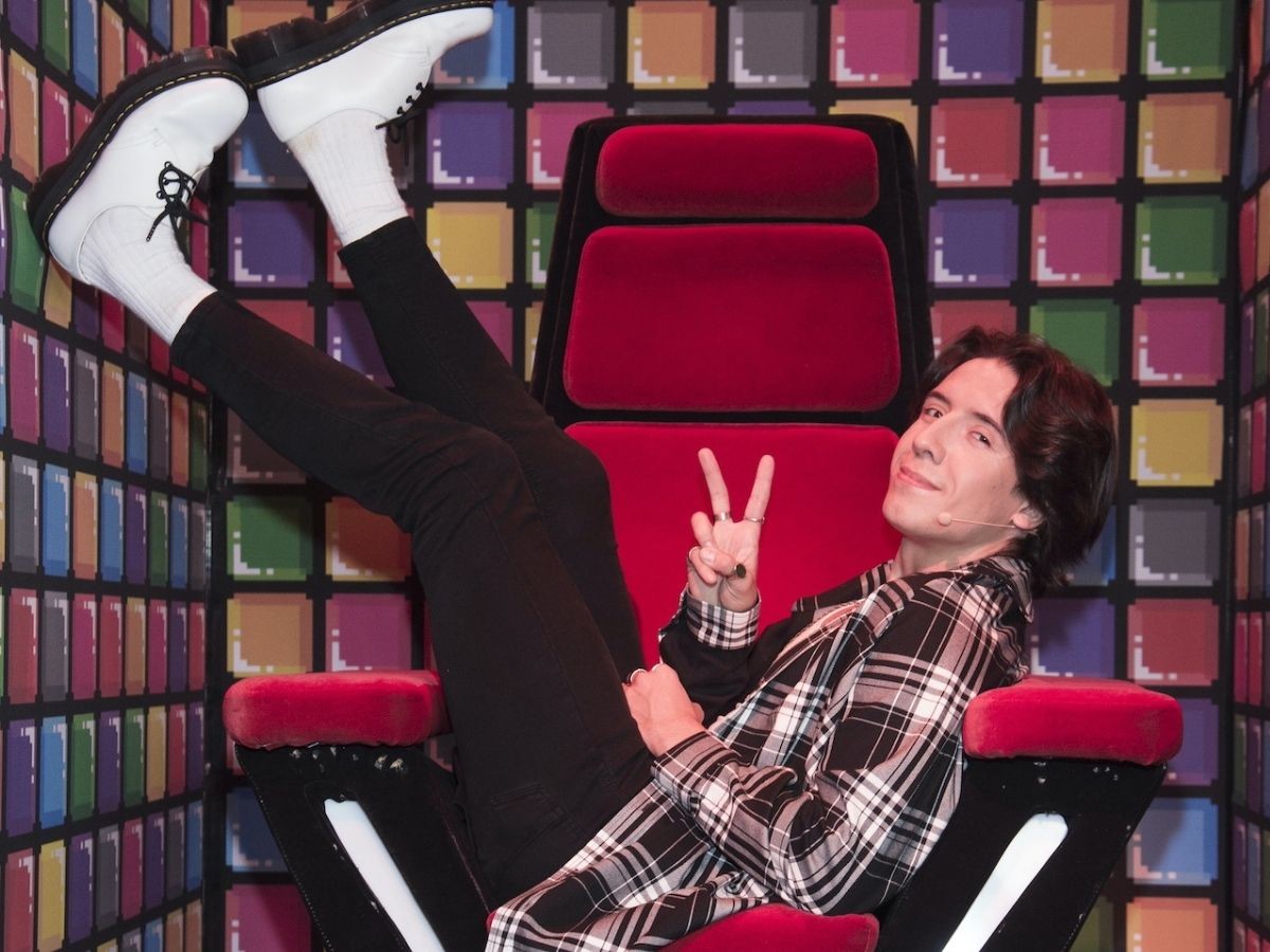 Dawid Kwiatkowski na planie 5. edycji The Voice Kids