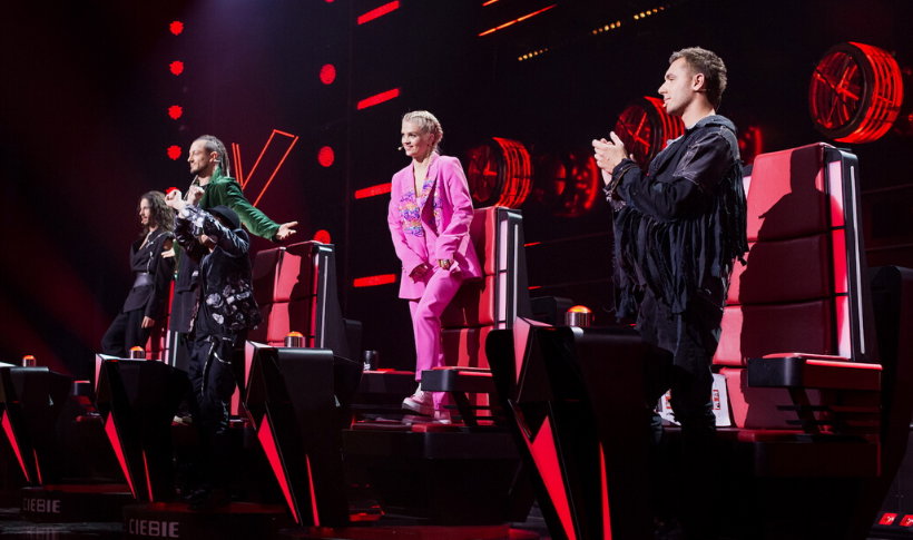 Jurorzy na planie "The Voice of Poland 10"