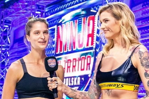 Karolina Gilon z uczestniczką programu Ninja Warrior Polska