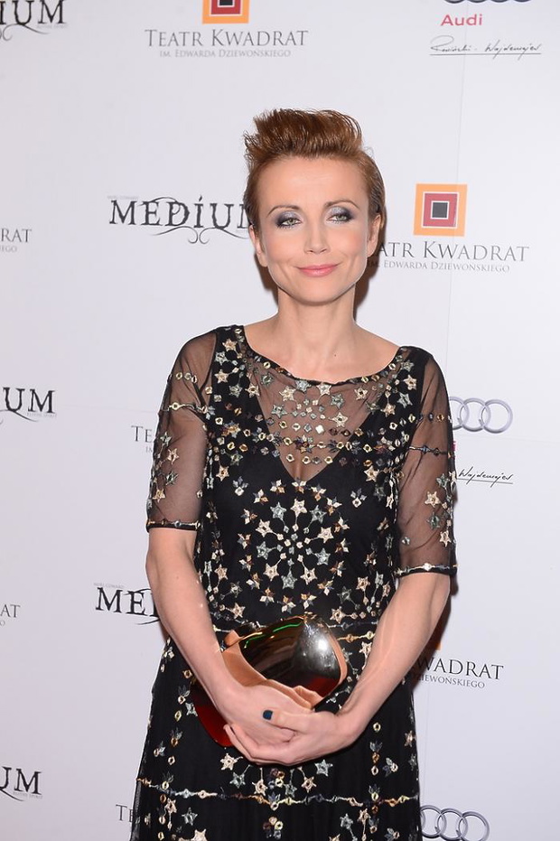 katarzyna-zielinska-z-mezem-na-otwarciu-nowej-sceny-teatru-kwadrat-343016-1X700-cb82b04