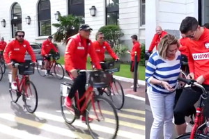 Piłkarze z Reprezentacji Polski relaksują się przed meczem z Ukrainą