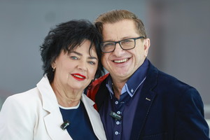 Henryk ujawnił usunięte sceny w "Sanatorium miłości". Robił masaż Emilce