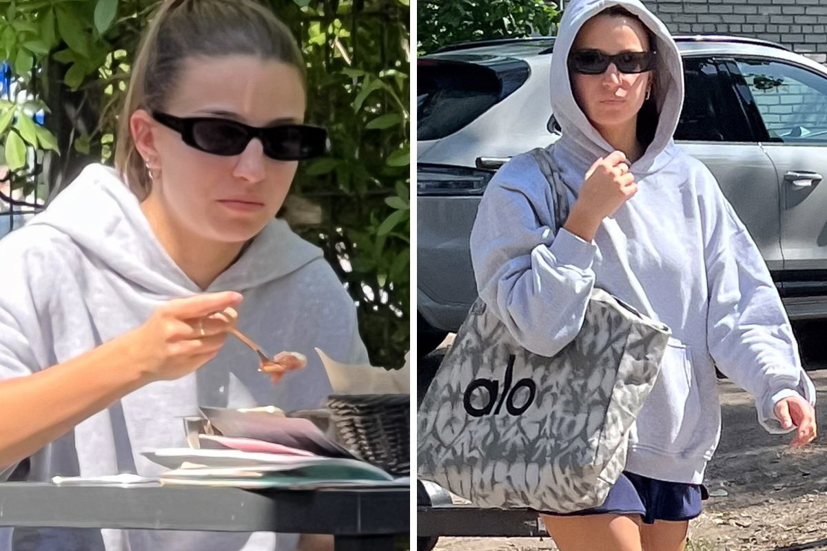 Julia wieniawa w kapturze bez makijażu