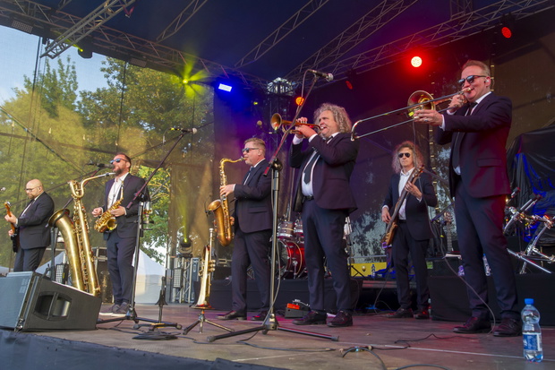 Koncert zespołu Poparzeni Kawa Trzy