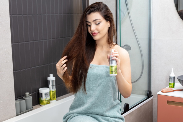 keratyna spray_modelka