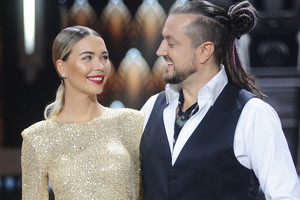 Sandra Kubicka i Aleksander Milwiw-Baron