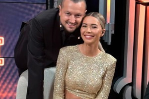 Sandra Kubicka, Alek Baron