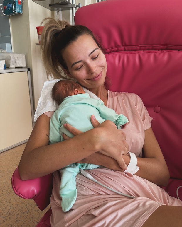 Sandra Kubicka z synem