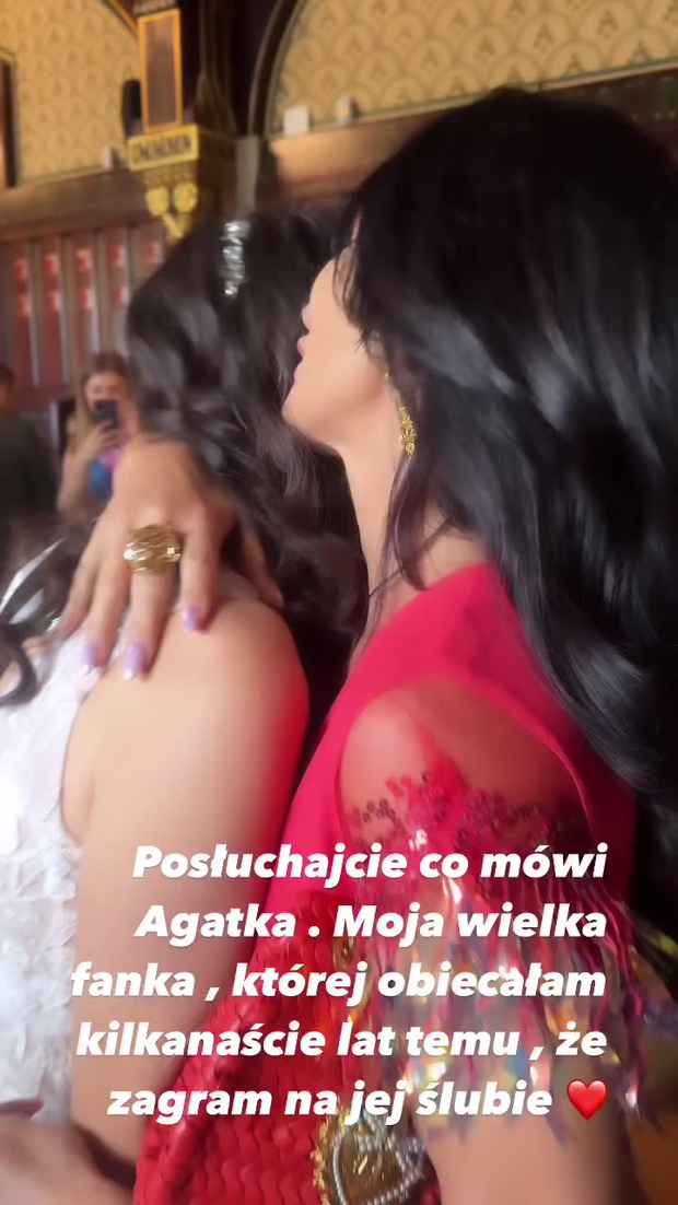 Justyna Steczkowska zaśpiewała na ślubie fanki