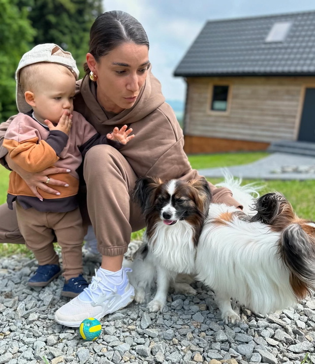 Lenka Kliment z synem