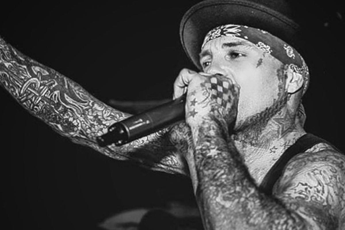 Lider Crazy Town nie żyje