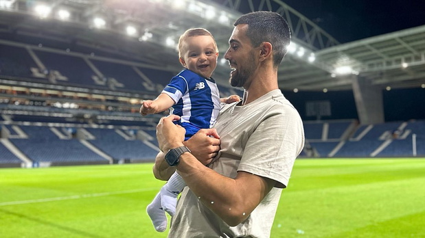Diogo Costa bramkarz Portugalii z synem