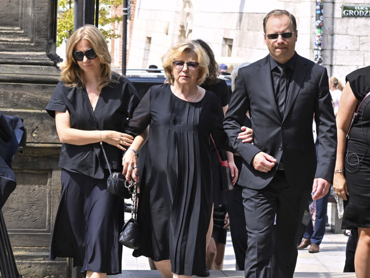 Maciej Stuhr, Marianna Stuhr i Barbara Stuhr na pogrzebie Jerzego Stuhra
