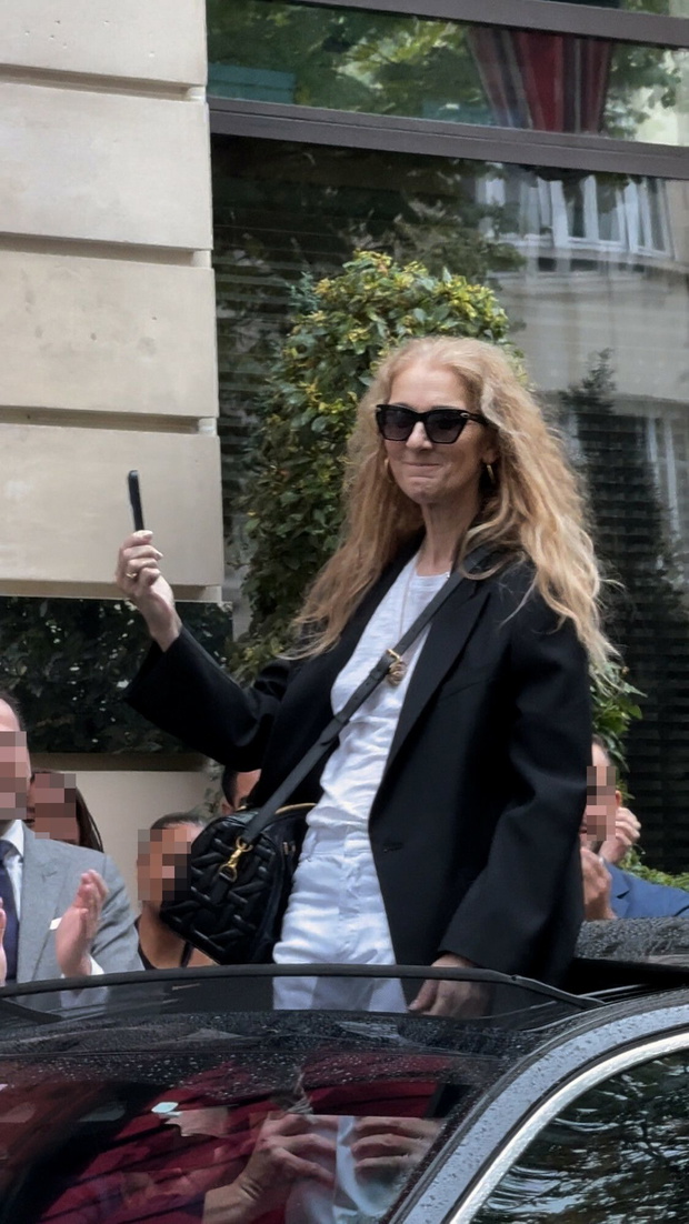 Celine Dion opuszcza hotel. Czekał na nią tłum fanów