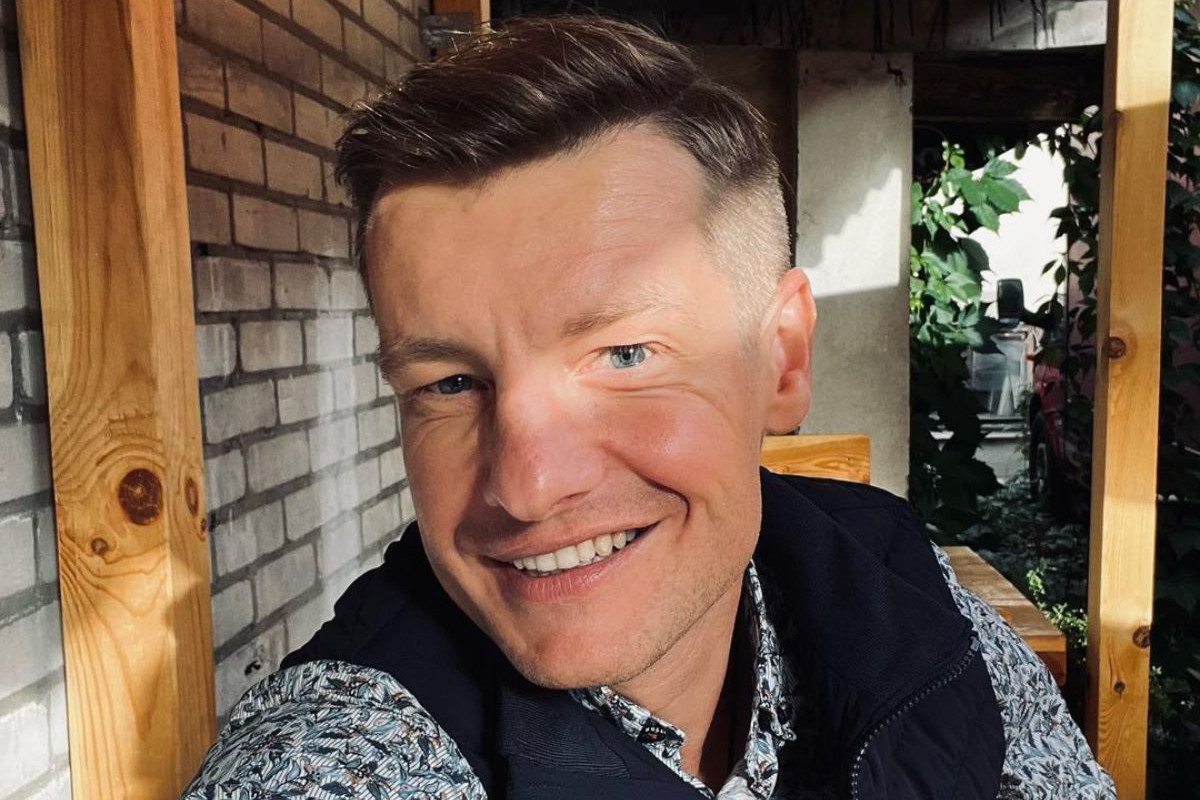 Rafał Mroczek z córką na wakacjach