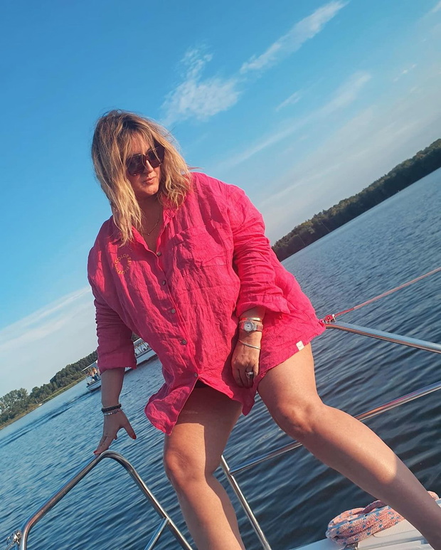 Karolina Szostak świętowała 49. urodziny