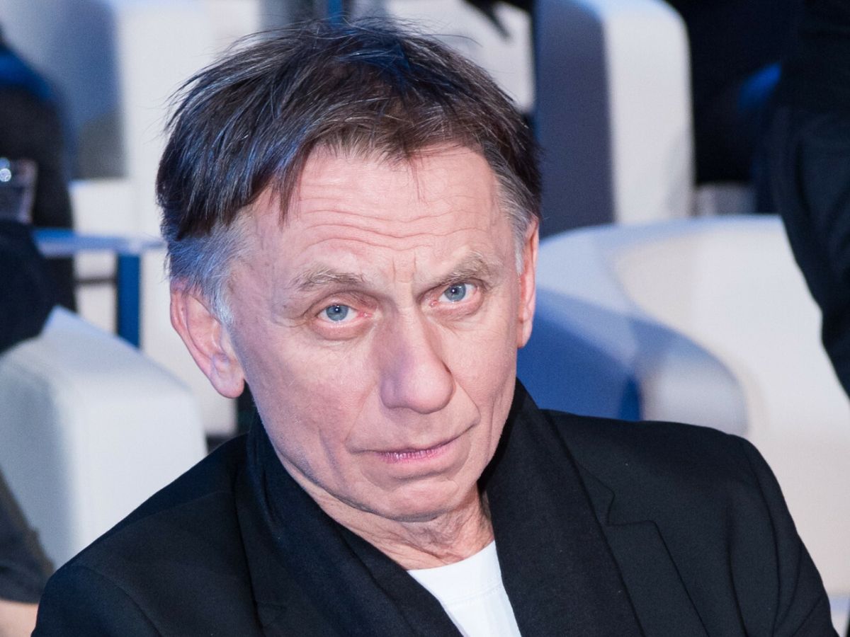 Krzysztof Tyniec nie może dodzwonić się do rodziny z Kłodzka. Gwiazdor "M jak miłość" martwi się o bliskich