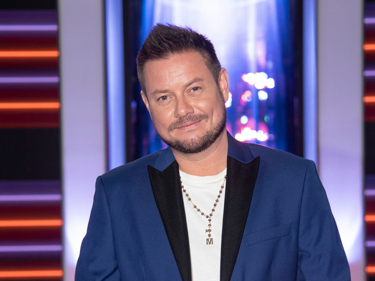 Bartek Wrona zrezygnował z udziału w Twoja Twarz Brzmi Znajomo. Produkcja komentuje