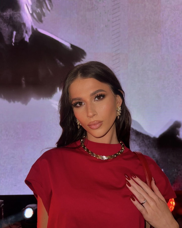 Roksana Węgiel jak Kim Kardashian