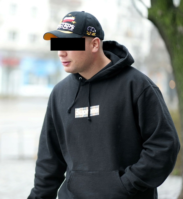 Budda przed studiem DDTVN
