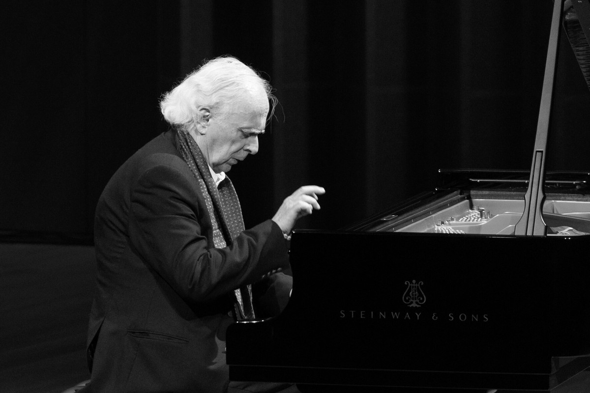 Janusz Olejniczak