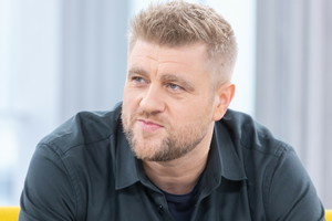 Tomasz Jakubiak pokazał zdjęcie ze szpitala. Widok ściska serce