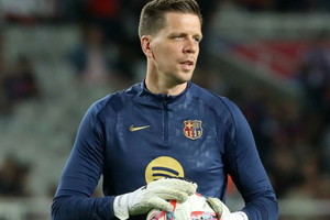 Wojtek Szczęsny pali po meczu