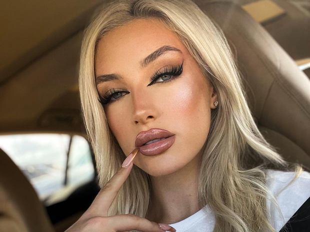 Caroline Derpienski