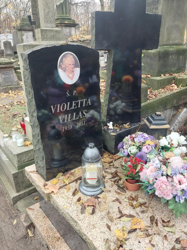 Grób Violetty Villas